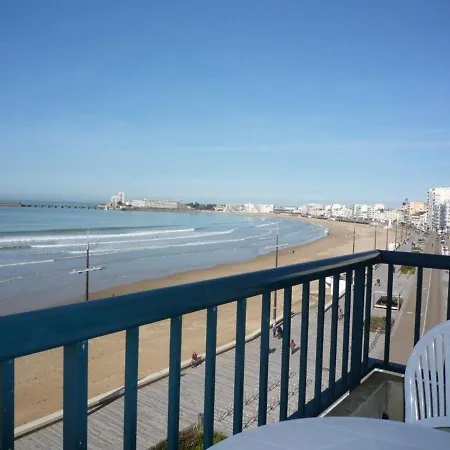 Renove Face Avec Balcon Au Centre Plage, Proche Commerces - D'olonne - Fr-1-92-748 * Les Sables-dʼOlonne