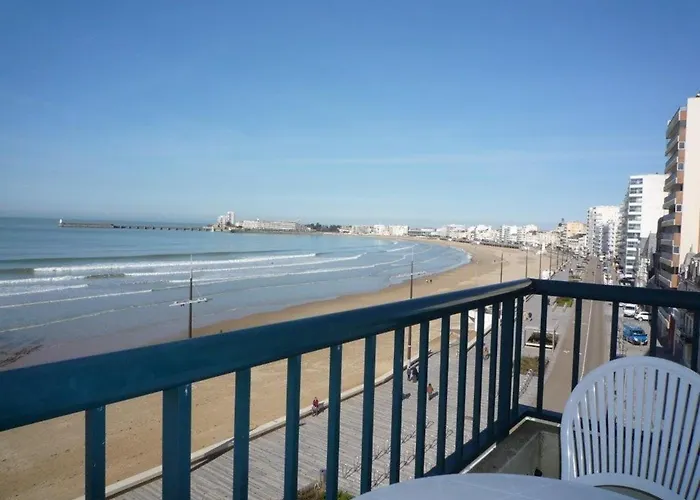 Renove Face Avec Balcon Au Centre Plage, Proche Commerces - D'olonne - Fr-1-92-748 * Les Sables-dʼOlonne
