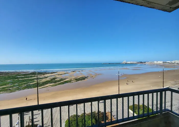 Renove Face Avec Balcon Au Centre Plage, Proche Commerces - D'olonne - Fr-1-92-748 Les Sables-dʼOlonne