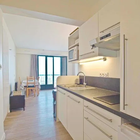 公寓 Renove Face Avec Balcon Au Centre Plage, Proche Commerces - D'olonne - Fr-1-92-748 莱萨布勒-多洛讷