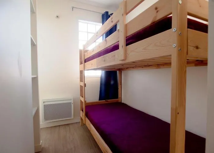 Renove Face Avec Balcon Au Centre Plage, Proche Commerces - D'olonne - Fr-1-92-748 لي سابلِ دولونْ