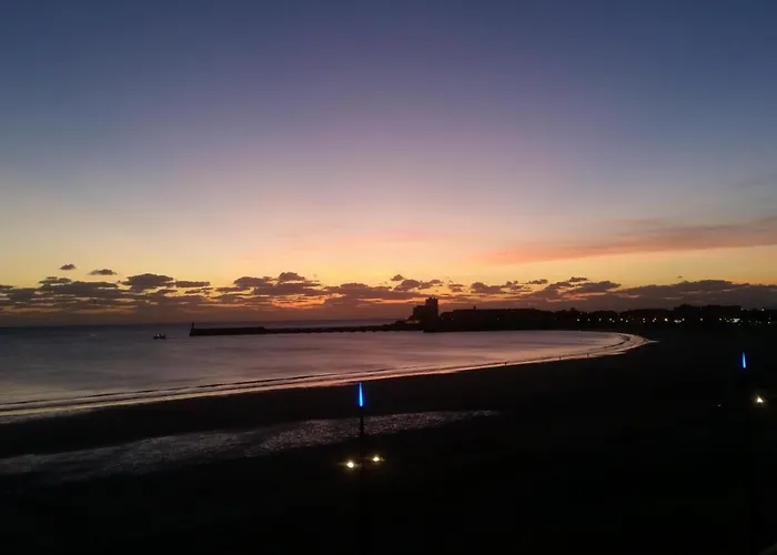 Renove Face Avec Balcon Au Centre Plage, Proche Commerces - D'olonne - Fr-1-92-748 公寓 莱萨布勒-多洛讷